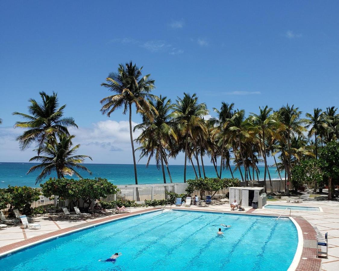 Kasa Ocean Breeze - Cabana Studio Apartment Beachfront Condo Pool San Juan Luaran gambar