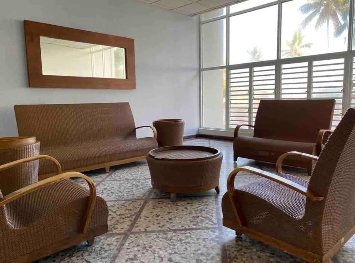 Kasa Ocean Breeze - Cabana Studio Apartment Beachfront Condo Pool San Juan Luaran gambar