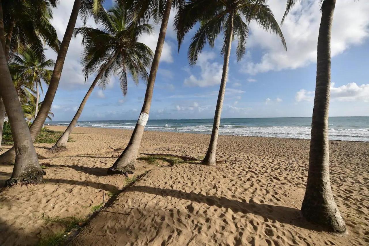 Kasa Ocean Breeze - Cabana Studio Apartment Beachfront Condo Pool San Juan Luaran gambar